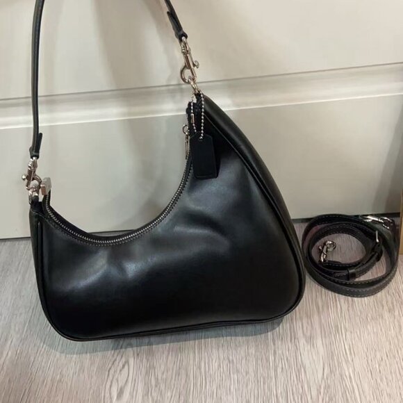 Coach 🖤 Ashton New - Picture 2 of 8